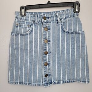 Billabong Women's 24 Light Wash Denim Jean Mini Skirt White Stripes Button Front